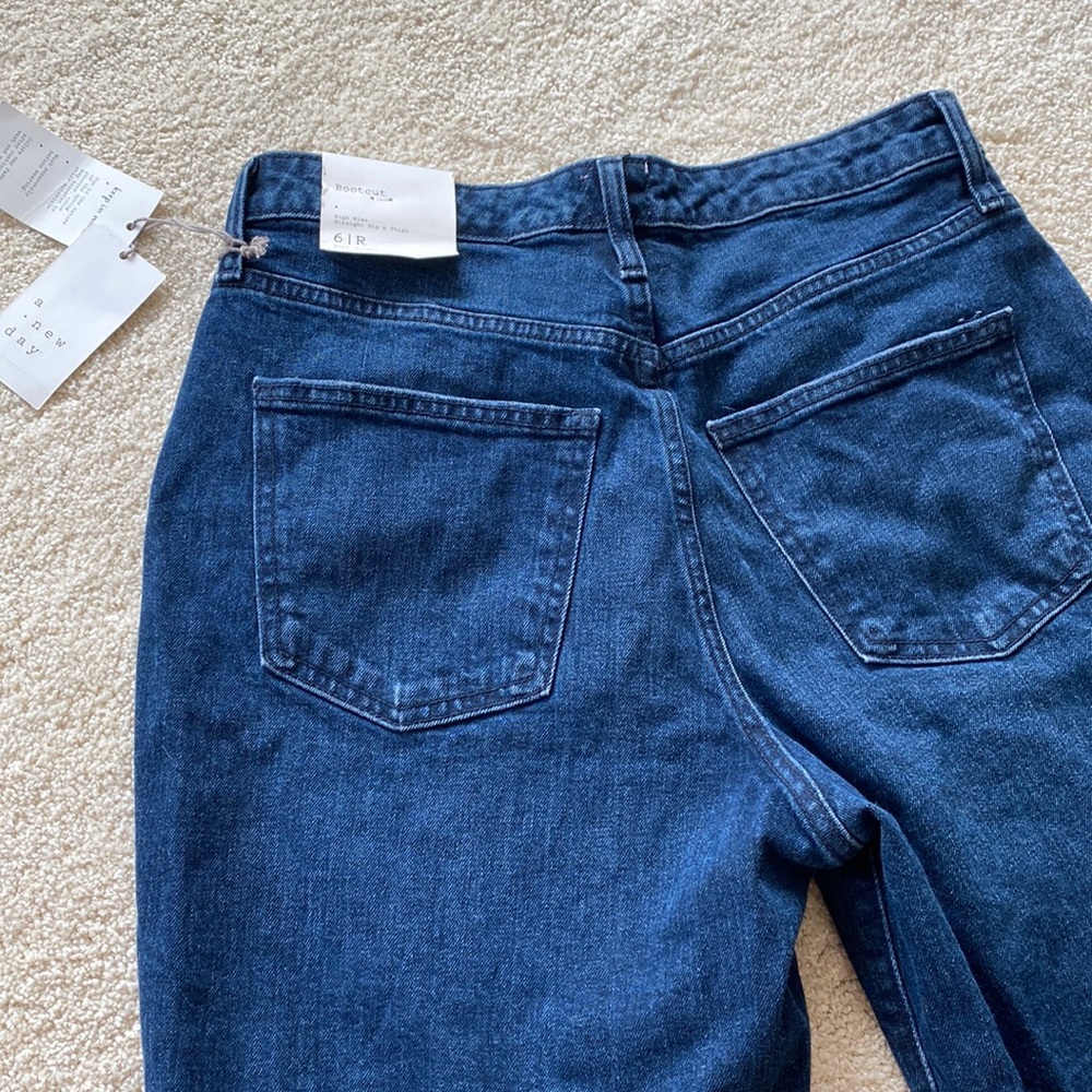Bootcut High Rise Jeans - Picture 6 of 10